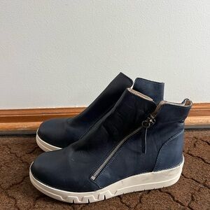 Miz Mooz Cream and Navy High-Top Sneakers